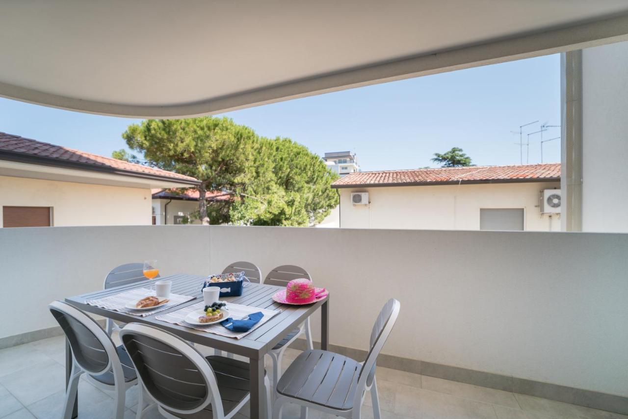 Appartamenti Torre Bianca Λινιάνο Σαμπιαντόρο Εξωτερικό φωτογραφία