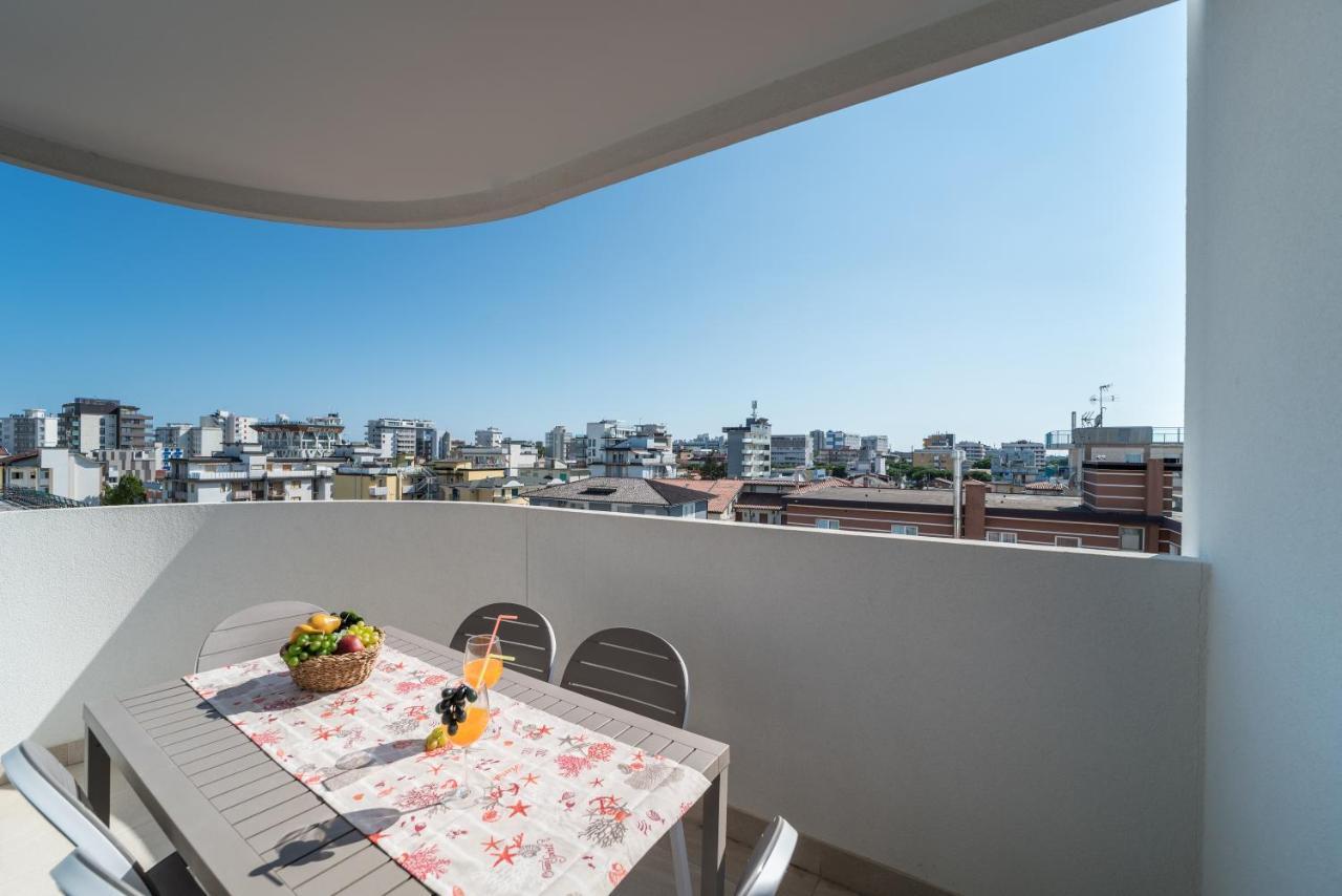 Appartamenti Torre Bianca Λινιάνο Σαμπιαντόρο Εξωτερικό φωτογραφία