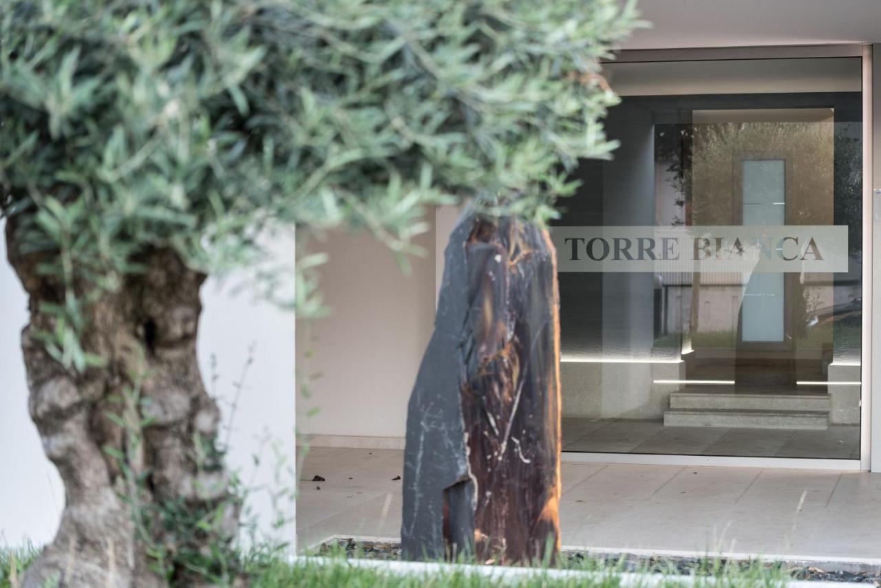 Appartamenti Torre Bianca Λινιάνο Σαμπιαντόρο Εξωτερικό φωτογραφία